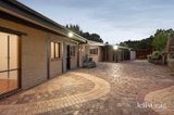 https://images.listonce.com.au/custom/160x/listings/2-tanderum-way-christmas-hills-vic-3775/673/01976673_img_17.jpg?5y61fvxe-9E