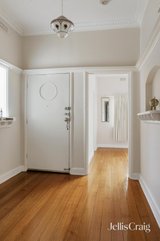 https://images.listonce.com.au/custom/160x/listings/2-tanner-avenue-kew-east-vic-3102/862/01908862_img_07.jpg?z0_FJWvCjn0