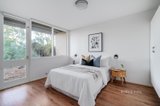 https://images.listonce.com.au/custom/160x/listings/2-tanya-way-eltham-vic-3095/766/01626766_img_17.jpg?lgyqfBq3ueo