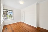 https://images.listonce.com.au/custom/160x/listings/2-teal-court-forest-hill-vic-3131/081/01816081_img_08.jpg?jFE5b0j16U0