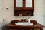 https://images.listonce.com.au/custom/160x/listings/2-tessiers-road-daylesford-vic-3460/116/01896116_img_15.jpg?kLJyHhQJogQ