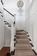 https://images.listonce.com.au/custom/160x/listings/2-thorn-street-barwon-heads-vic-3227/614/01734614_img_09.jpg?Spqu8fzSCho