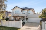 https://images.listonce.com.au/custom/160x/listings/2-thorn-street-barwon-heads-vic-3227/614/01734614_img_26.jpg?9GteE6toJXc