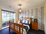 https://images.listonce.com.au/custom/160x/listings/2-tony-place-mooroolbark-vic-3138/174/01524174_img_09.jpg?y_iFeHGkFBU