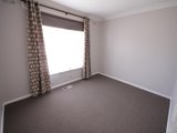 https://images.listonce.com.au/custom/160x/listings/2-towong-street-alfredton-vic-3350/790/01575790_img_12.jpg?qIsmOUWoNtM