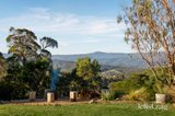 https://images.listonce.com.au/custom/160x/listings/2-uplands-road-yarra-glen-vic-3775/549/01908549_img_02.jpg?AGSDbemiFpI