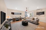 https://images.listonce.com.au/custom/160x/listings/2-uplands-road-yarra-glen-vic-3775/549/01908549_img_11.jpg?1HwPvhlRSBE