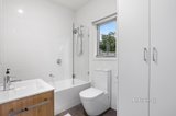 https://images.listonce.com.au/custom/160x/listings/2-victoria-avenue-mitcham-vic-3132/760/01561760_img_10.jpg?e9fjIcffmXs