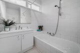https://images.listonce.com.au/custom/160x/listings/2-vivian-court-doncaster-vic-3108/693/01308693_img_07.jpg?BMd6Cx8awxU