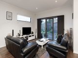 https://images.listonce.com.au/custom/160x/listings/2-wang-close-mooroolbark-vic-3138/324/01524324_img_04.jpg?3ZyksQ0Sbrs