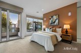 https://images.listonce.com.au/custom/160x/listings/2-waterside-place-maribyrnong-vic-3032/947/01898947_img_09.jpg?07TqSopAHiI
