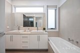 https://images.listonce.com.au/custom/160x/listings/2-waterside-place-maribyrnong-vic-3032/947/01898947_img_12.jpg?xBqNOuG5lbs