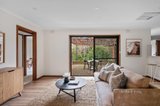 https://images.listonce.com.au/custom/160x/listings/2-westmere-place-viewbank-vic-3084/870/01726870_img_06.jpg?pKCfijlIsVU