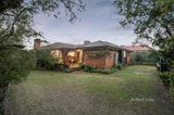 https://images.listonce.com.au/custom/160x/listings/2-westmere-place-viewbank-vic-3084/870/01726870_img_14.jpg?e414a9XRMj8
