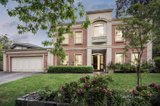 https://images.listonce.com.au/custom/160x/listings/2-wilburton-parade-balwyn-north-vic-3104/241/01594241_img_01.jpg?nhxp2aSGJ-A