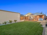 https://images.listonce.com.au/custom/160x/listings/2-willis-court-altona-meadows-vic-3028/961/01203961_img_12.jpg?mJZjTCNueeA