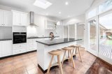 https://images.listonce.com.au/custom/160x/listings/2-wilson-street-moonee-ponds-vic-3039/316/01357316_img_05.jpg?nM9sUa5xKBM