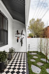 https://images.listonce.com.au/custom/160x/listings/2-wimble-street-northcote-vic-3070/925/01115925_img_02.jpg?h-0cOtz2r4s