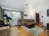 https://images.listonce.com.au/custom/160x/listings/2-woodland-avenue-croydon-vic-3136/001/00621001_img_02.jpg?0VOSGpTzbnU