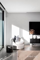https://images.listonce.com.au/custom/160x/listings/2-woodlands-close-park-orchards-vic-3114/858/01907858_img_06.jpg?E87csszr7H8
