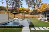 https://images.listonce.com.au/custom/160x/listings/2-woodlands-close-park-orchards-vic-3114/858/01907858_img_23.jpg?umxvsN9llyQ