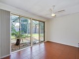 https://images.listonce.com.au/custom/160x/listings/2-woodlea-place-ferntree-gully-vic-3156/297/01525297_img_07.jpg?_RSKABNFT1U