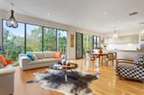 https://images.listonce.com.au/custom/160x/listings/2-yatama-court-mount-waverley-vic-3149/180/00092180_img_02.jpg?Frz3FtUYlh0