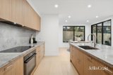 https://images.listonce.com.au/custom/160x/listings/2-zander-court-doncaster-vic-3108/168/01892168_img_03.jpg?dth2m7UYR_M