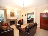 https://images.listonce.com.au/custom/160x/listings/20-abbott-street-balwyn-north-vic-3104/788/01684788_img_02.jpg?PIE_v2Aexfs