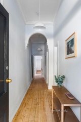 https://images.listonce.com.au/custom/160x/listings/20-alfred-street-north-melbourne-vic-3051/761/01705761_img_10.jpg?G7D0SCiJm2o
