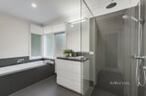 https://images.listonce.com.au/custom/160x/listings/20-alwyn-street-mitcham-vic-3132/758/00997758_img_08.jpg?_TJfMXg6070