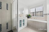 https://images.listonce.com.au/custom/160x/listings/20-amber-avenue-curlewis-vic-3222/044/01973044_img_13.jpg?eJDl5X5YiJQ