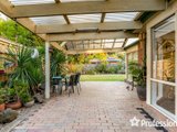 https://images.listonce.com.au/custom/160x/listings/20-arwon-court-lilydale-vic-3140/529/01526529_img_15.jpg?RHInJZQVHaM