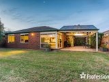 https://images.listonce.com.au/custom/160x/listings/20-arwon-court-lilydale-vic-3140/529/01526529_img_19.jpg?mnqRPpwq45I