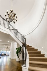https://images.listonce.com.au/custom/160x/listings/20-austin-street-balwyn-vic-3103/166/01684166_img_06.jpg?gBx1Q11T1io