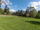 https://images.listonce.com.au/custom/160x/listings/20-bailey-grove-wandin-north-vic-3139/005/01524005_img_16.jpg?qrid4-BXCJ8