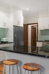 https://images.listonce.com.au/custom/160x/listings/20-barrington-street-bentleigh-east-vic-3165/998/01705998_img_15.jpg?W8RwD3fGVdU