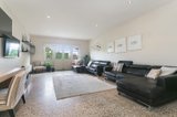 https://images.listonce.com.au/custom/160x/listings/20-baynton-street-kyneton-vic-3444/875/00636875_img_07.jpg?WOt7FM9NpkQ