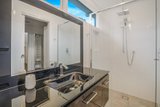 https://images.listonce.com.au/custom/160x/listings/20-beaumont-street-canterbury-vic-3126/274/01816274_img_07.jpg?vHzxoJ9FFHw