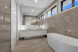 https://images.listonce.com.au/custom/160x/listings/20-beckwith-avenue-alphington-vic-3078/176/01637176_img_17.jpg?o1OWvLSI6cY