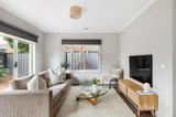 https://images.listonce.com.au/custom/160x/listings/20-blaimore-way-mernda-vic-3754/728/01908728_img_02.jpg?8wBE9Hk2bWI