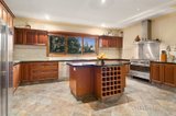 https://images.listonce.com.au/custom/160x/listings/20-blooms-road-north-warrandyte-vic-3113/890/00589890_img_04.jpg?iDbMSKoRFtk