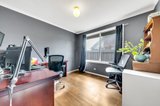 https://images.listonce.com.au/custom/160x/listings/20-bogong-street-corio-vic-3214/652/01698652_img_06.jpg?51nBvgAbD0c