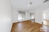 https://images.listonce.com.au/custom/160x/listings/20-border-drive-keilor-east-vic-3033/688/01647688_img_11.jpg?ypvAtTLitYE