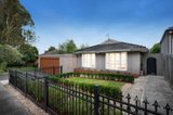 https://images.listonce.com.au/custom/160x/listings/20-canova-drive-glen-waverley-vic-3150/523/01134523_img_01.jpg?4uELqs_XWGI