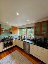 https://images.listonce.com.au/custom/160x/listings/20-carlton-street-carlton-vic-3053/106/01606106_img_04.jpg?pQnEGVFu2iU