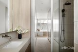 https://images.listonce.com.au/custom/160x/listings/20-caroline-street-south-south-yarra-vic-3141/206/01933206_img_09.jpg?oIwLNBZNEDk