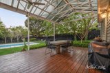 https://images.listonce.com.au/custom/160x/listings/20-carroll-avenue-croydon-vic-3136/693/01817693_img_13.jpg?fUyuznOveW0