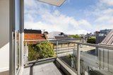 https://images.listonce.com.au/custom/160x/listings/20-carroll-street-richmond-vic-3121/999/01984999_img_08.jpg?r866d5jfeiM