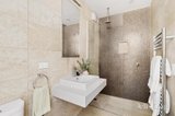 https://images.listonce.com.au/custom/160x/listings/20-carroll-street-richmond-vic-3121/999/01984999_img_11.jpg?C4mSgBRfFFk